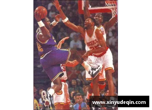 NBA赛场掌镜者：摄影师的光影时刻